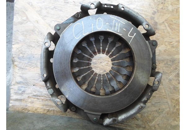 корзина зчеплення Renault 1.4, 1.6 16V, 8200344044